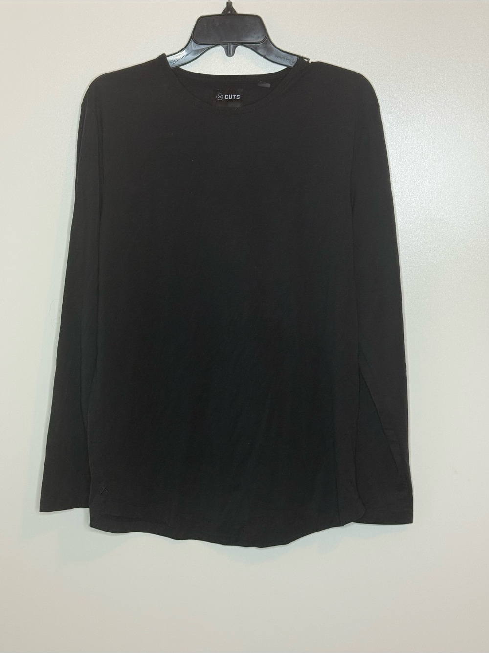 Cuts Clothing Black Long Sleeve Crewneck Tee - Minimalist Men's Top